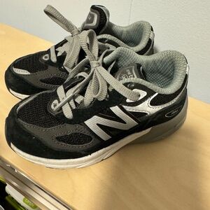 New Balance size 9c in black and grey